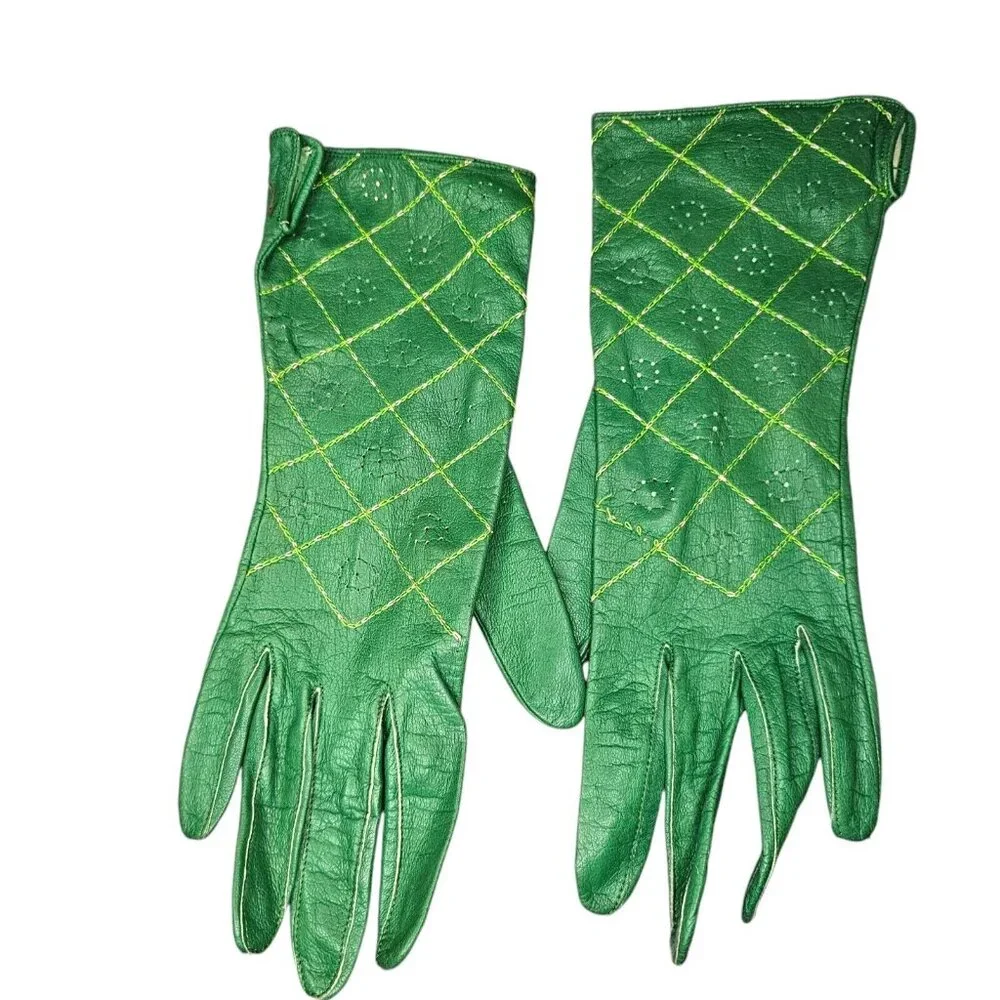Vintage Womens Mod Green Leather Thin Fashion‎ Gloves 6.5 Light Green Stitching